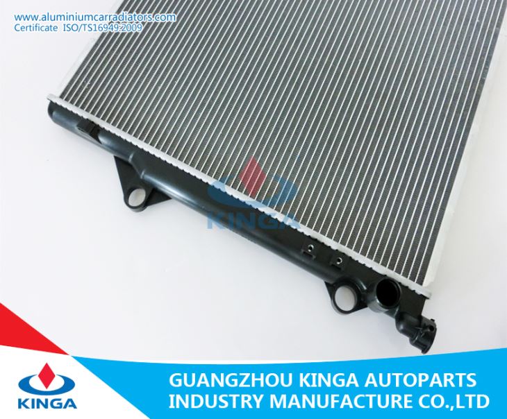 Car Parts Auto Radiator For Toyota Prado 2003 Rzj120/Uzj120 Dpi 2581